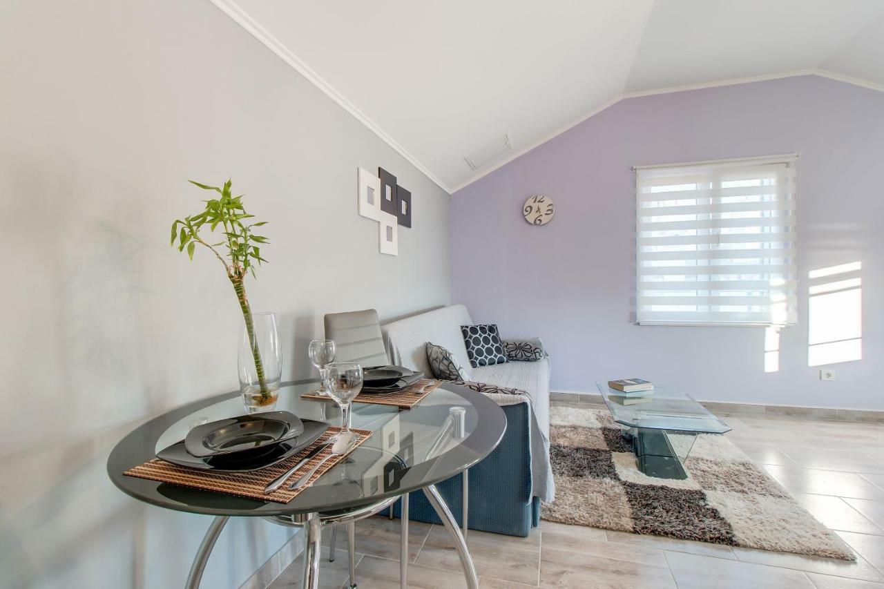 Apartman Leon & Rent A Quad Mali Lošinj Zewnętrze zdjęcie
